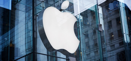 Компания Apple получила патент на способ передачи файлов через рукопожатие