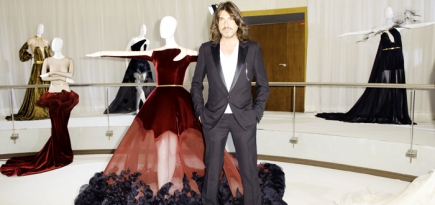Новый формат fashion show от Stephane Rolland