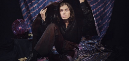 Интервью с музыкантом Børns в картинках и гифках