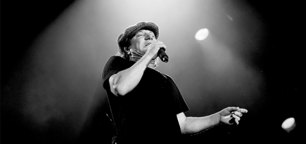 Солист AC/DC может полностью потерять слух