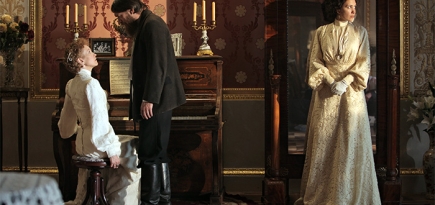 Владимир Машков и Ингеборга Дапкунайте на съемках сериала \"Григорий Р.\"