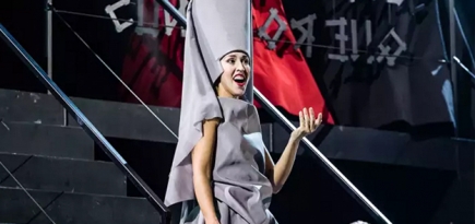 Гарет Пью создал костюмы для оперы о римском императоре