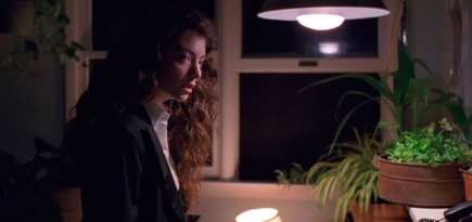 Новый клип Lorde на песню Yellow Flicker Beat