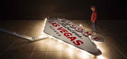 В Дании открылась ретроспектива Элмгрина и Драгсета