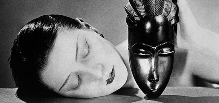 Личное собрание фотографий Элтона Джона покажут в галерее Tate Modern