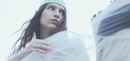 Вещи российских дизайнеров и славянские мотивы на фоне Нью-Йорка