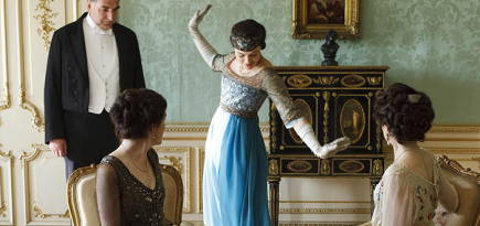 Выставка костюмов из самых популярных сериалов