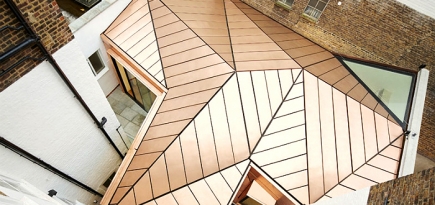 Медная гора: расширение офиса в Лондоне