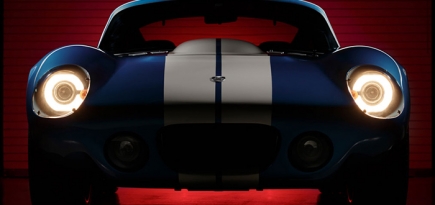 Компания Renovo представила первый в мире электрический суперкар