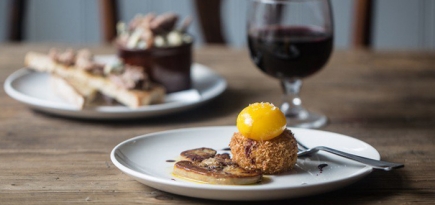 Новая точка на карте Лондона: The Smokehouse