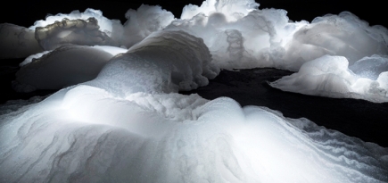 Облака пены: инсталляция Кохеи Нава