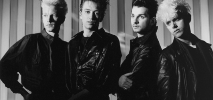 Группа Depeche Mode анонсировала новый альбом «Memento Mori»