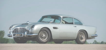 Aston Martin Джеймса Бонда выставлен на продажу