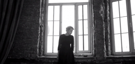 Земфира выпустила новое видео с Ренатой Литвиновой