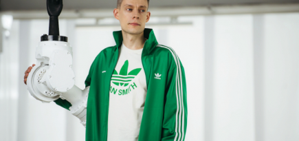 Юрий Дудь, Манижа и Андрей Бахметьев из «Пока все дома» снялись в кампании adidas Originals