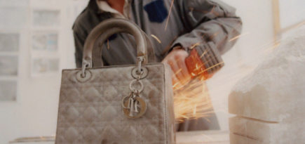 Выставка Lady Dior As Seen By откроется в центре Берлина