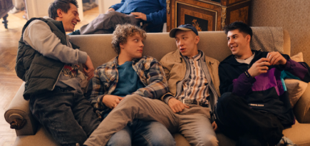 Вышел трейлер сериала «Она такая классная» со Львом Зулькарнаевым