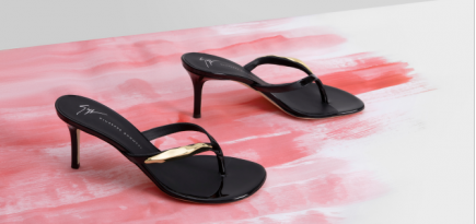 В сети No One началась финальная распродажа со скидками до 60%