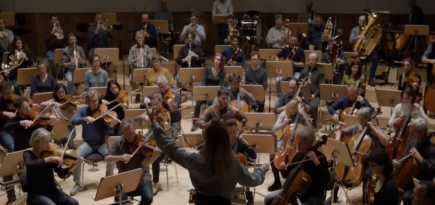Кейт Бланшетт дирижирует оркестром в трейлере фильма «Тар»
