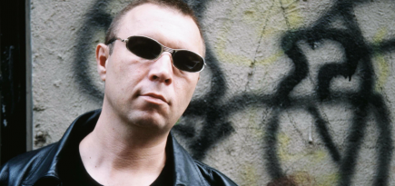 Кинопоиск начал работу над сериалом по роману Виктора Пелевина