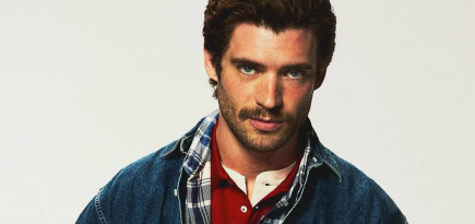 Актер Дэвид Коренсвет стал героем летнего выпуска GQ