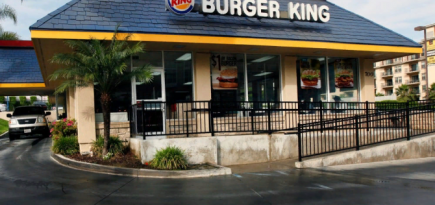 Burger King обвинили в сексизме из-за публикации в твиттере