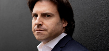 Американский дирижер Гавриэль Гейне решил уйти из Мариинского театра