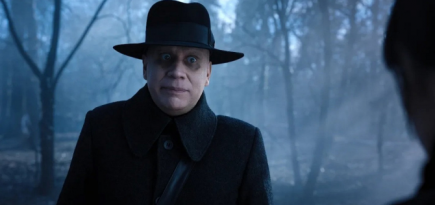 Netflix планирует снять спин-офф «Уэнсдэй» о дяде Фестере