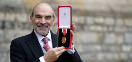 Сыгравший Эркюля Пуаро актер Дэвид Суше посвящен в рыцари