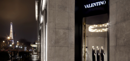 Онлайн-продажи помогли Valentino справиться с последствиями пандемии