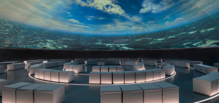 Zara запустил кинетическую выставку 50 Songs of the Sea