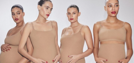 Ким Кардашьян выпустила коллекцию нижнего белья для беременных