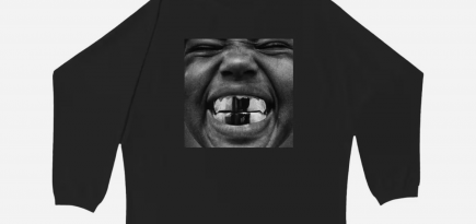 Канье Уэст анонсировал новую линейку мерча