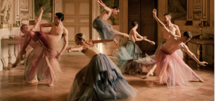 Мария Грация Кьюри создала костюмы для фильма «Римская ночь»