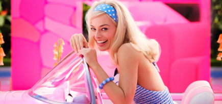 Warner Bros. показала первый кадр из фильма «Барби» с Марго Робби