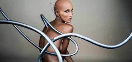 Белла Хадид снялась в кампании Heaven by Marc Jacobs