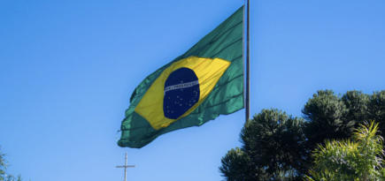 Бразилия отменила режим ЧС спустя два года после начала пандемии