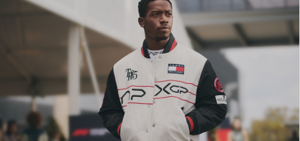 Tommy Hilfiger выпустил коллекцию, приуроченную к выходу фильма «Формула 1»