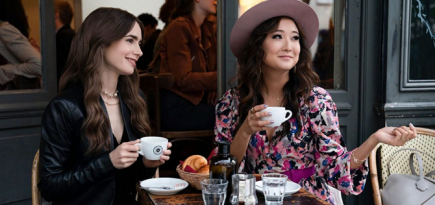 Теперь вещи из сериала «Эмили в Париже» можно купить