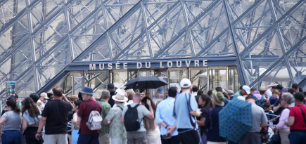 Лувр закрылся из-за забастовки сотрудников