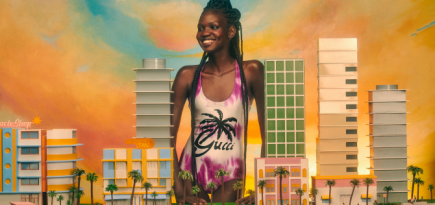 Gucci показал кампанию новой круизной коллекции