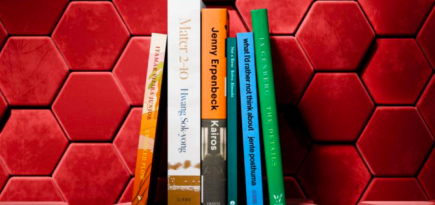 Valentino стал спонсором Международной Букеровской премии