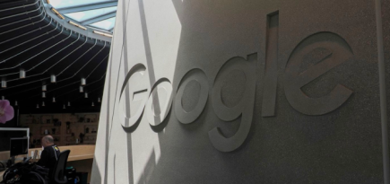 Google инвестирует 2 миллиарда долларов в стартап Anthropic