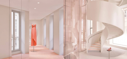 Alaïa открыл новый 2-этажный бутик в Париже