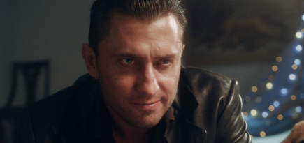 Павел Прилучный сыграет бандитского авторитета 90-х в новом сериале Иви «Лада Голд»