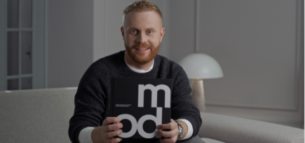 Лифты ЖК MOD будут говорить голосом известного комика Евгения Чебаткова