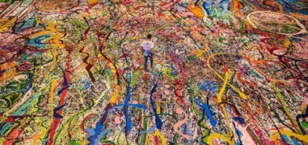 На аукционе в Дубае продали самую большую картину за 62 миллиона долларов