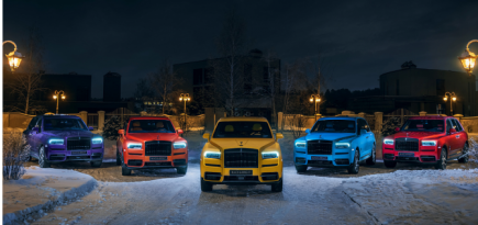 Rolls-Royce представил новые модели Black Badge, вдохновленные московскими ночами