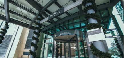 Отель «Pullman Сочи Центр» приглашает отметить праздники на черноморском побережье