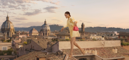 Режиссер Лука Гуаданьино стал автором новой кампании Fendi